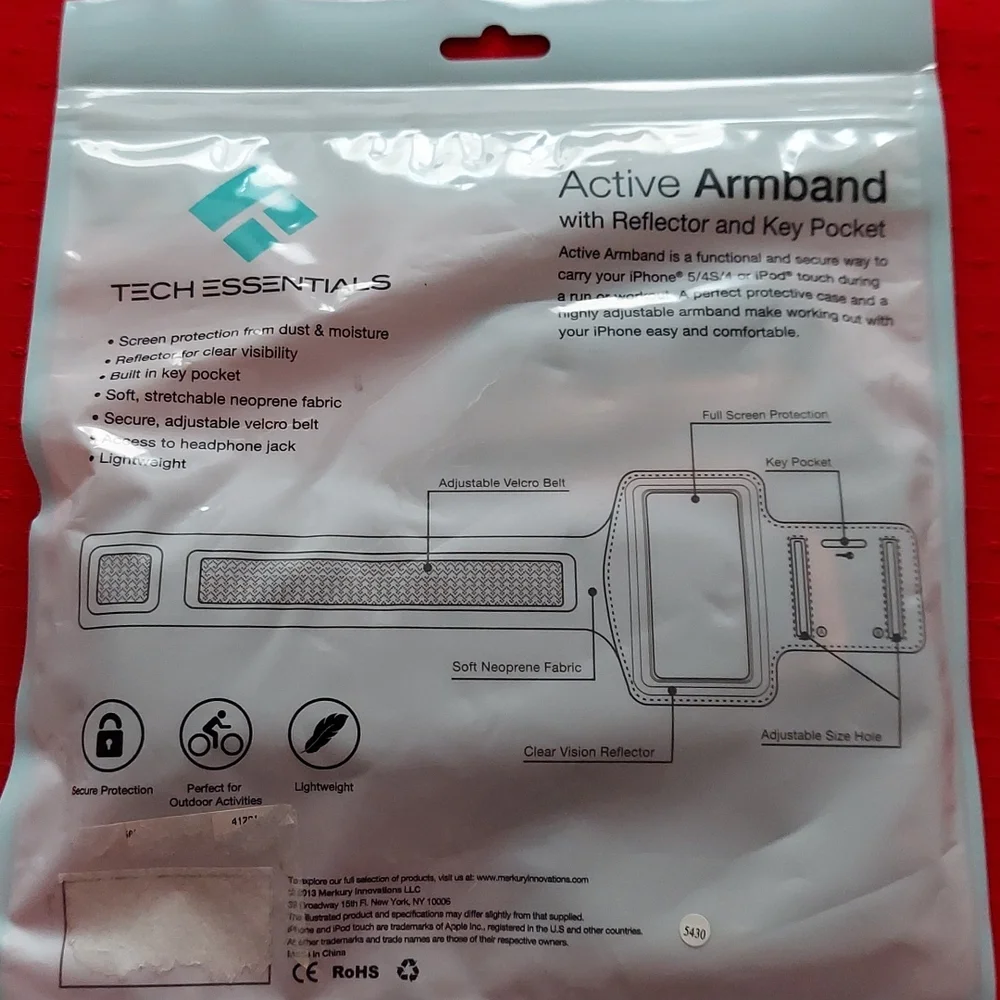 Tech Essentials active armband
